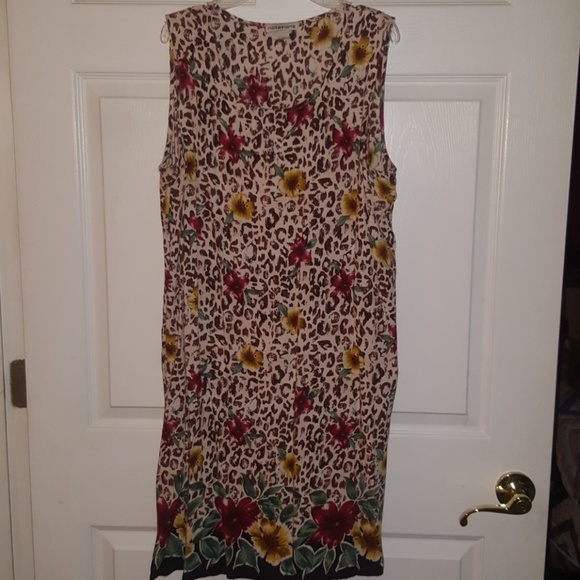 Notations Dress - Picture 2 of 3